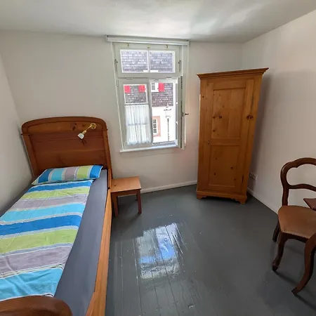 Scheibel Mit 2 Schlafzimmer דירה *