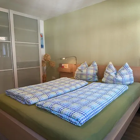 Scheibel Mit 2 Schlafzimmer דירה באד וויבל