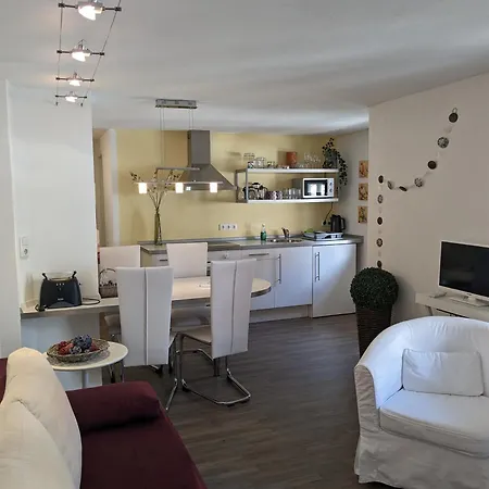 Scheibel Mit 2 Schlafzimmer דירה *